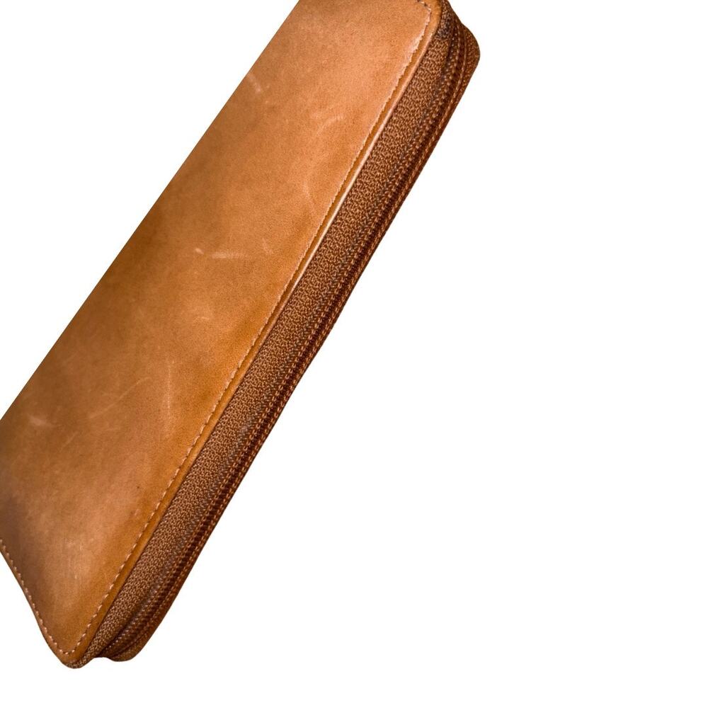 HOBO Brown Leather Zip Around Envelope Wallet - Picture 4 of 7